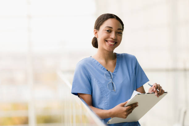 Working as a Nurse in Jamaica: Requirements & Salary